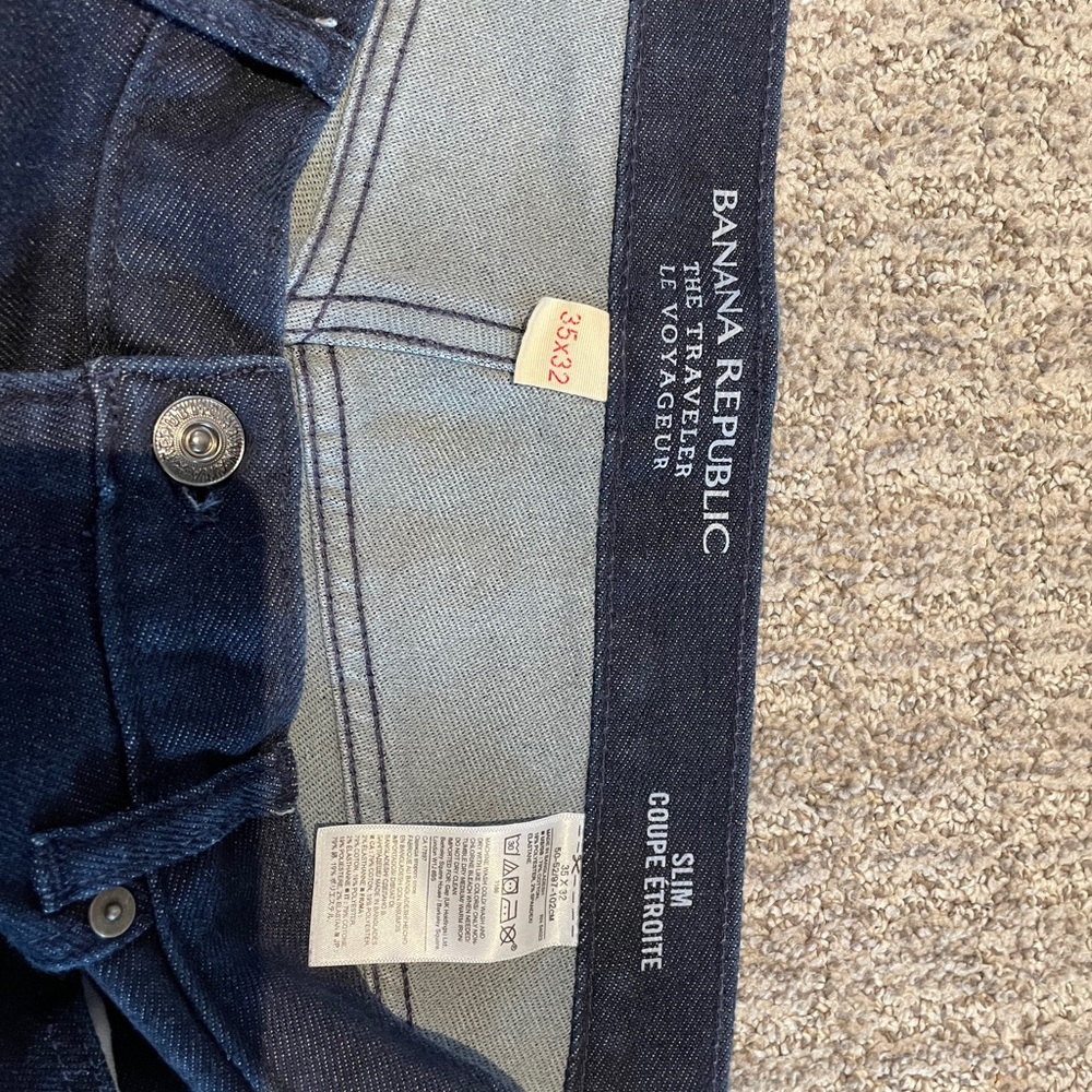 Banana Republic - The Traveler Jean - Picture 5 of 5